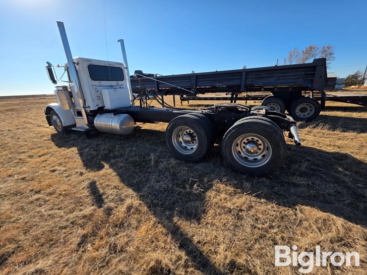 peterbilt-379-image-7