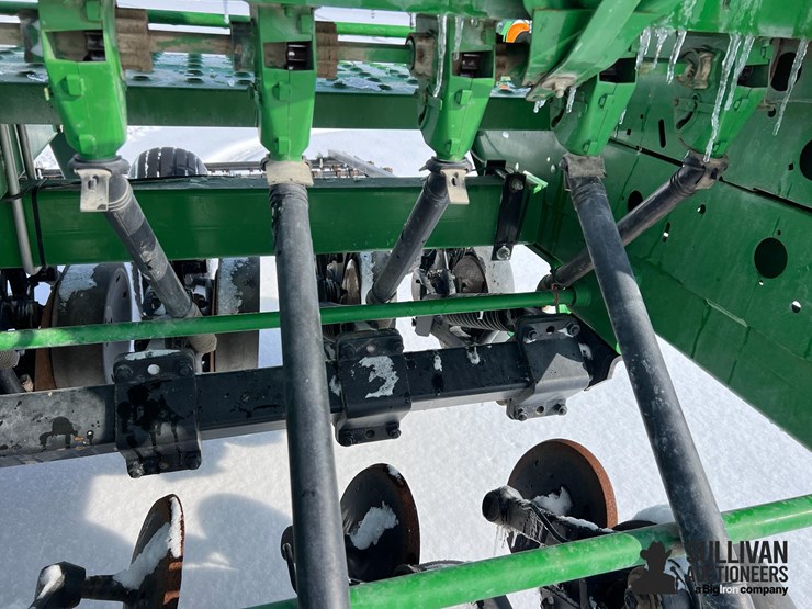 john-deere-1590-image-19