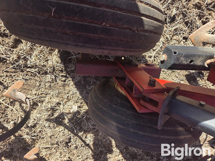 case-ih-4200-image-12