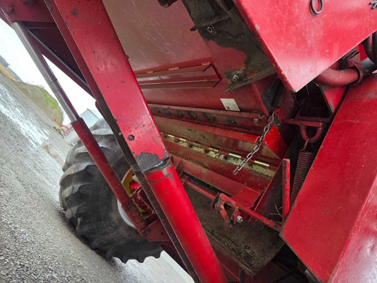 case-ih-1680-image-41