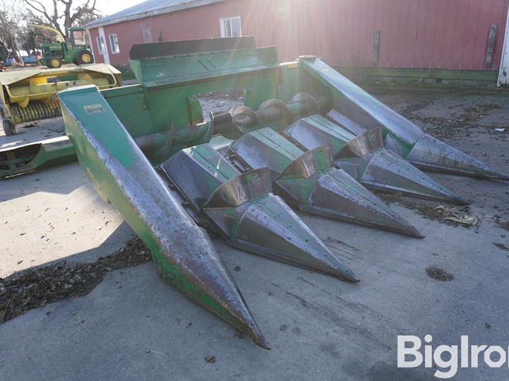 john-deere-443-image-3