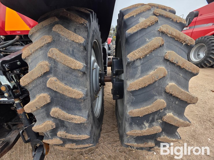 case-ih-magnum-305-image-17