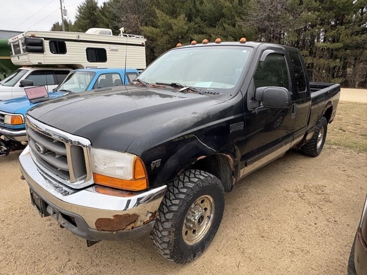 ford-f250-xlt-image-1