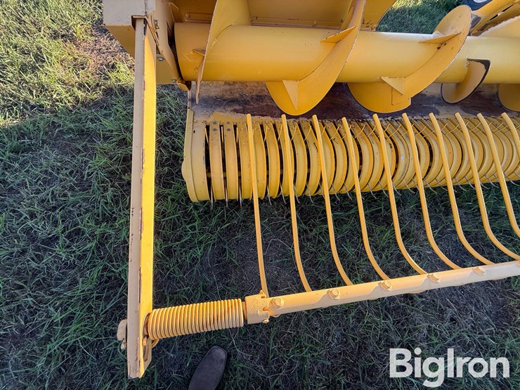 new-holland-27p-image-13