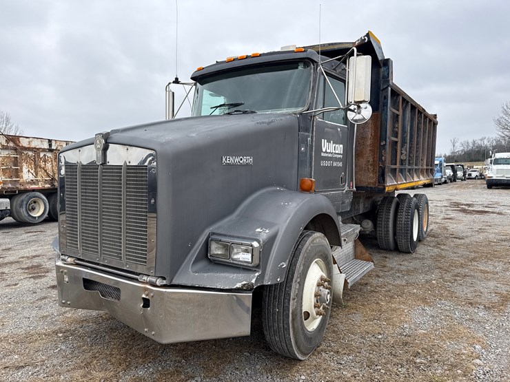 kenworth-t800-image-1