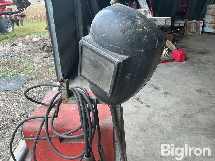 marquette-180-ac-arc-welder-image-11