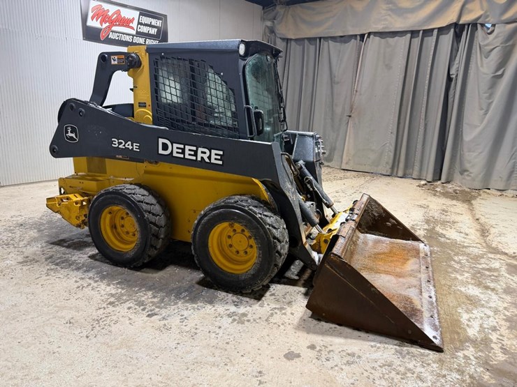 deere-324e-image-6