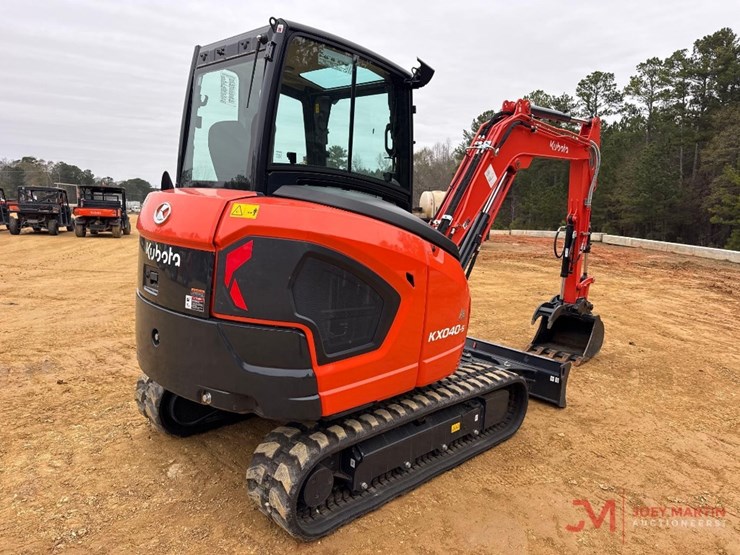 kubotakxo40-5-mini-excavator-image-4