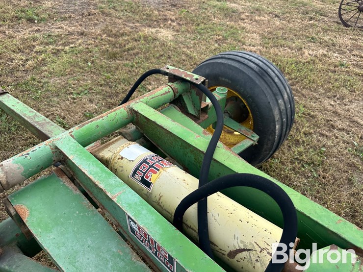 john-deere-1065-image-19