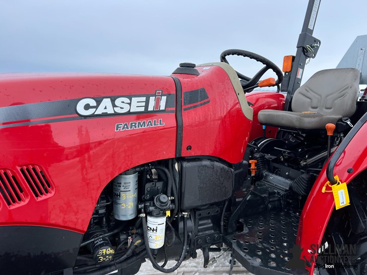 case-ih-farmall-70a-image-15