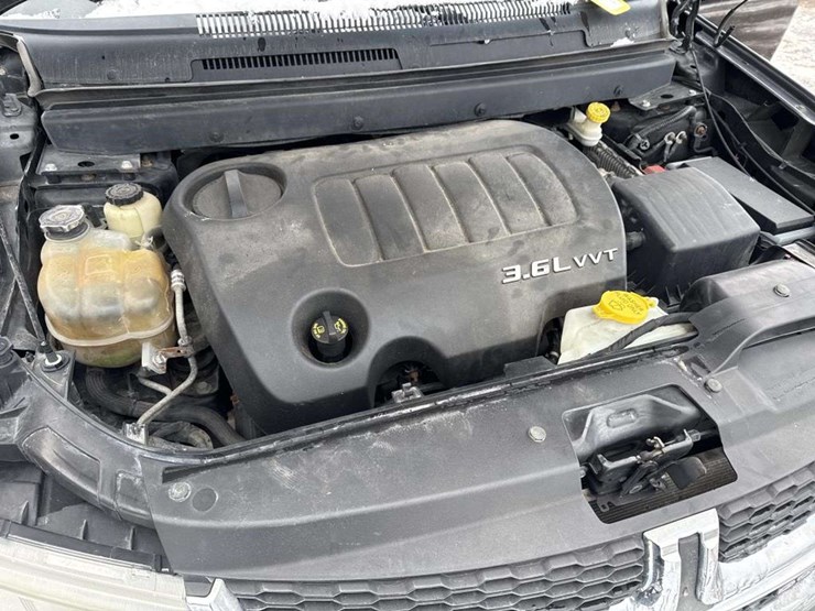 2011-dodge-journey-image-18