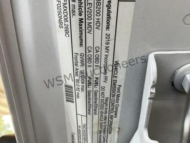 2019-ford-f250-image-13