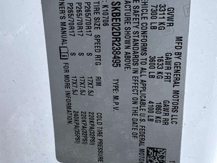 2013-chevrolet-tahoe-image-26