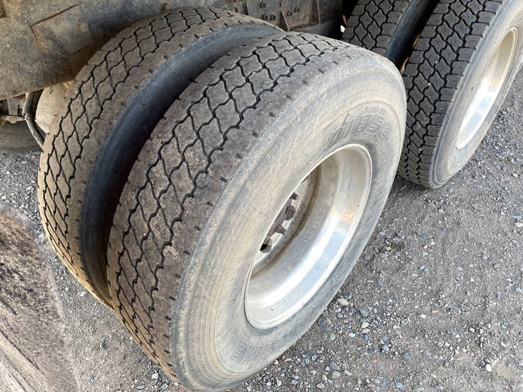 international-2000-image-14