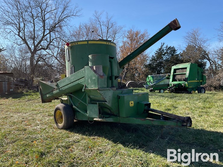 john-deere-750-image-3