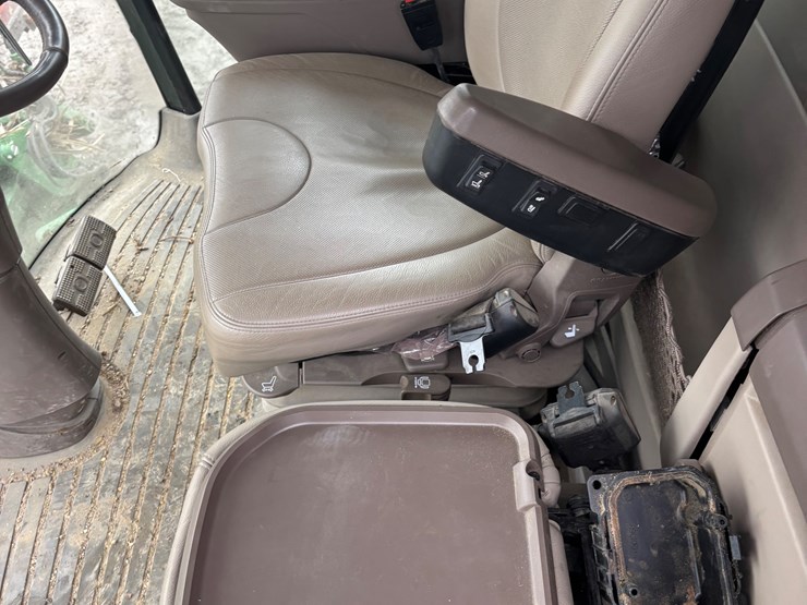 john-deere-s790-image-10