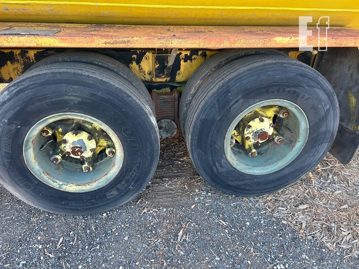 1981-caterpillar-3208-image-17