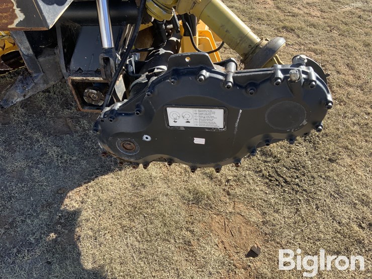 2018-new-holland-750bfia-image-9