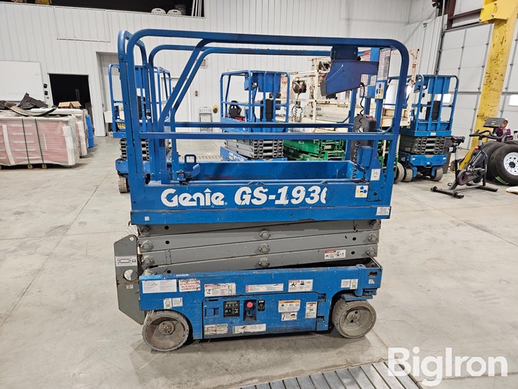 genie-gs1930-image-6