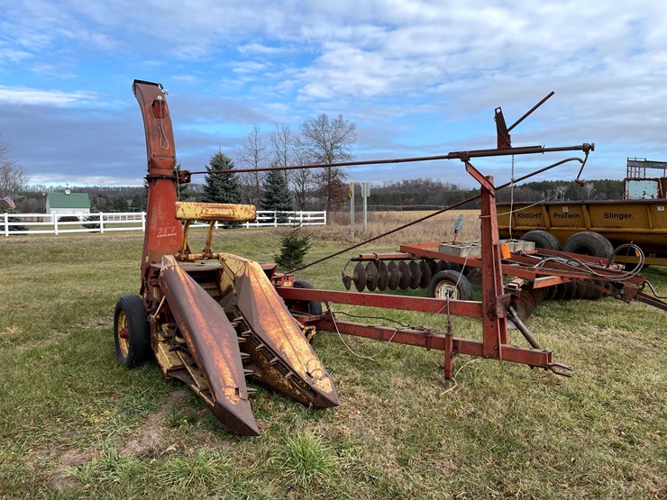 new-holland-super-717-image-2