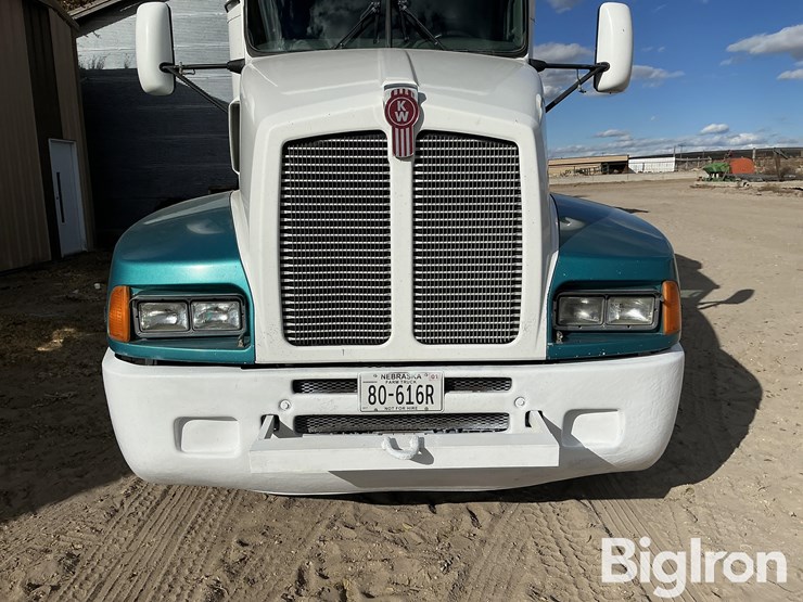 kenworth-t600-image-10