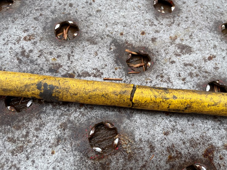 #300-•-1996-mec-scissor-lift-image-39