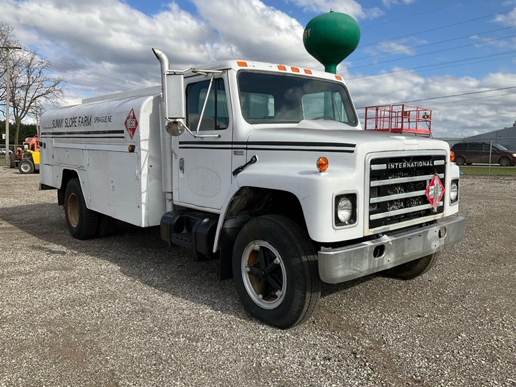 international-1854s-image-7