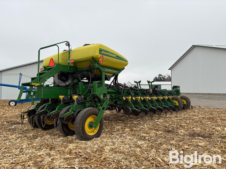 john-deere-1770nt-image-5