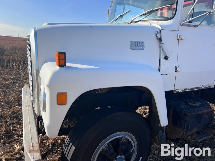 ford-lt8000-image-19