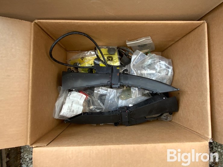 john-deere-7200-image-9