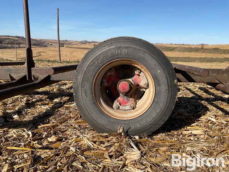 welder-shop-made-6-bale-hay-trailer-image-11