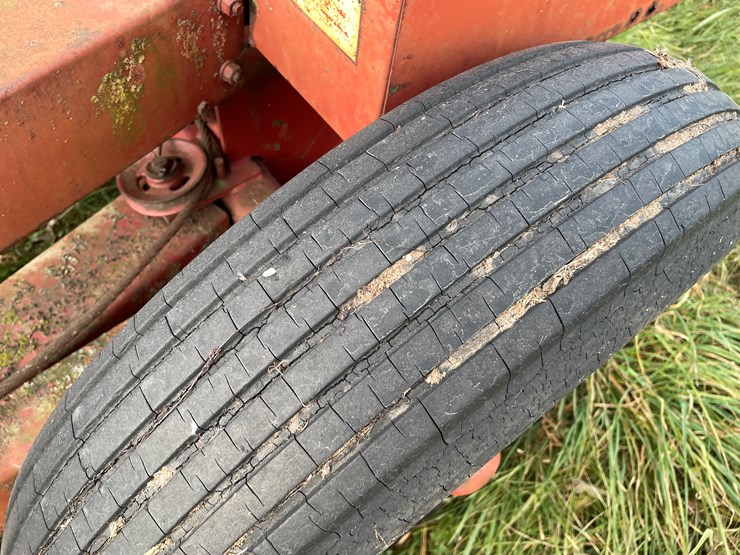 new-holland-super-717-image-12