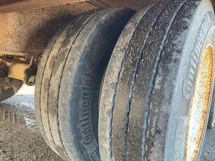 #2100-•-1967-beaver-flatbed-semi-trailer-image-23