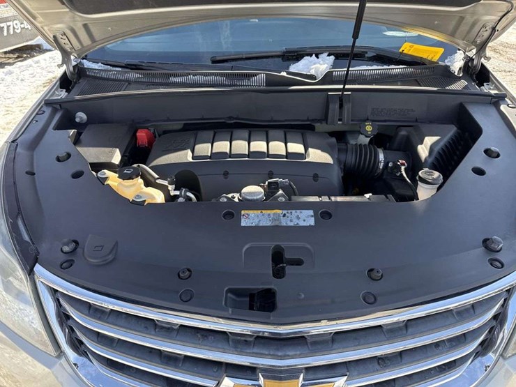 2015-chevrolet-traverse-image-25