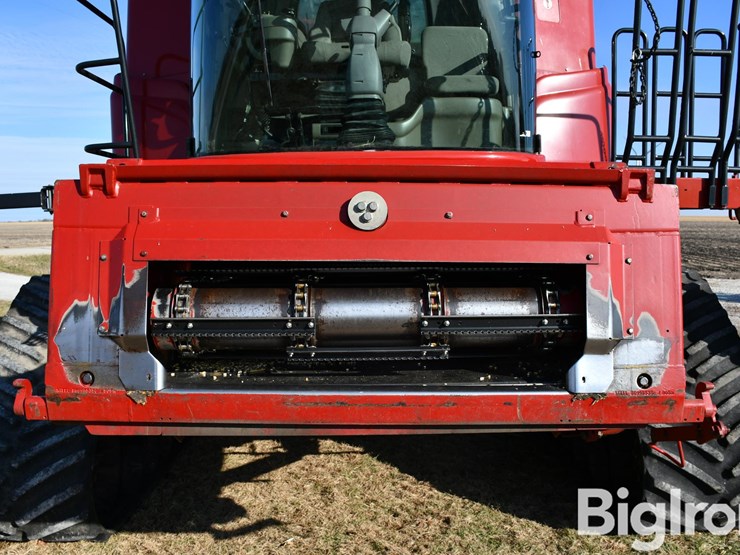 case-ih-8120-image-15