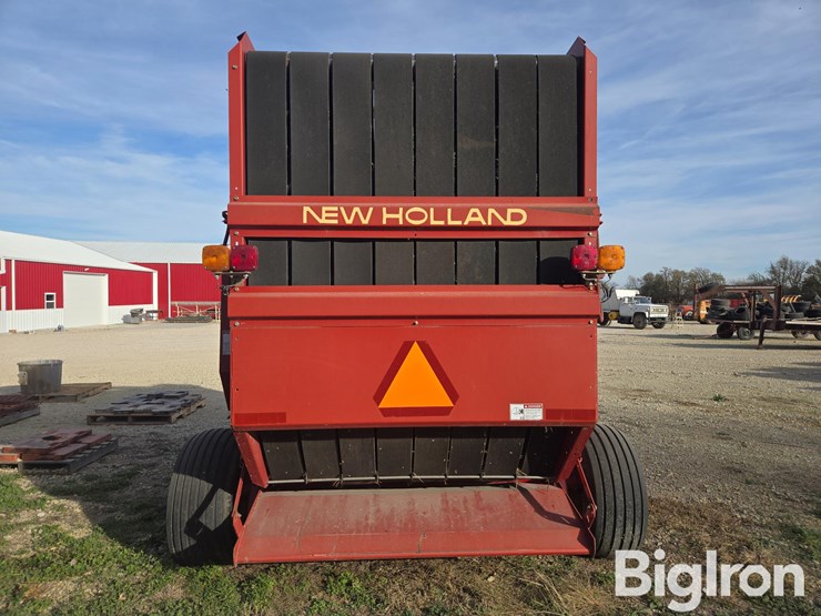 new-holland-688-image-6
