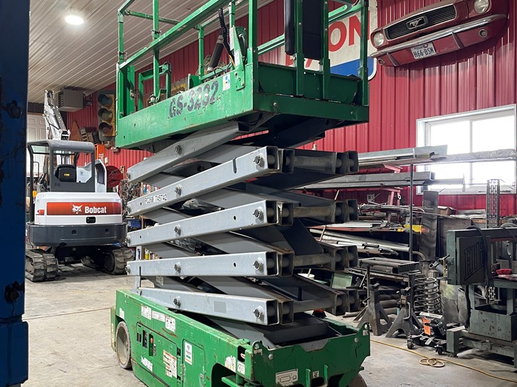 2015-genie-gs3232-image-21