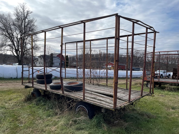 #210-•-16'-hay-rack-on-running-gear-(boyceville,-wi)-image-7