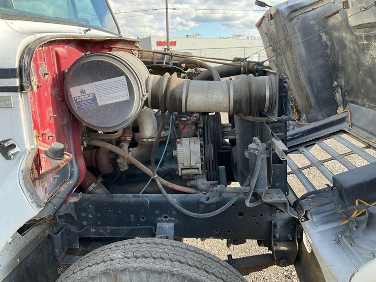 international-1854s-image-68