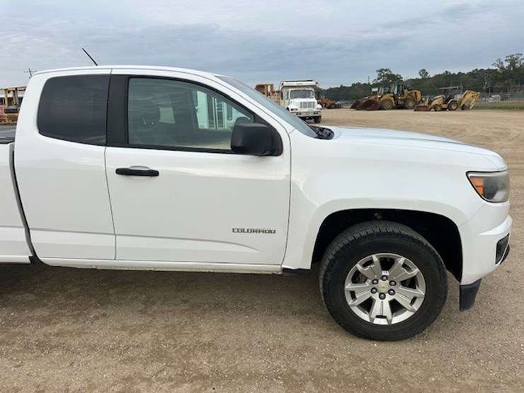 chevrolet-colorado-image-18