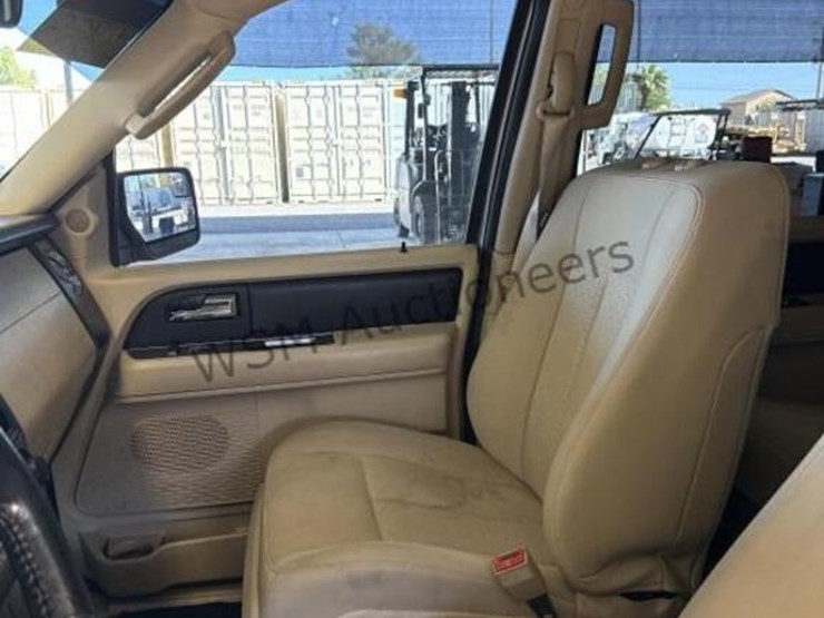 ford-expedition-image-19