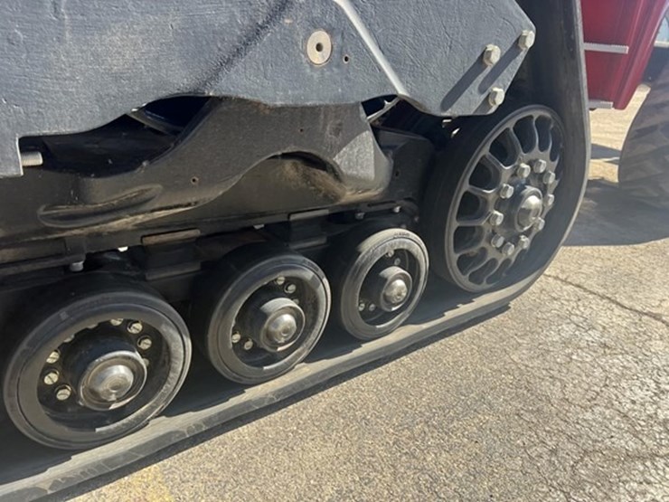 #155-•-2023-steiger-500rt-cvt-image-24