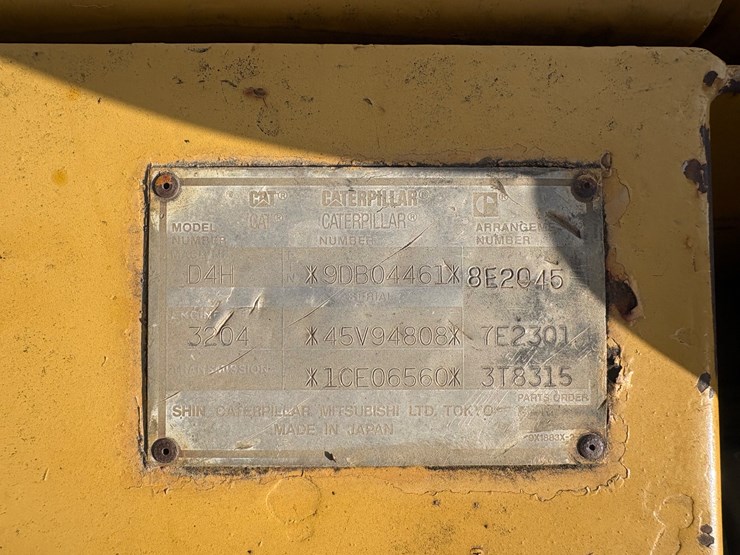 caterpillar-d4h-image-20