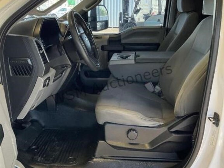 2019-ford-f250-image-21