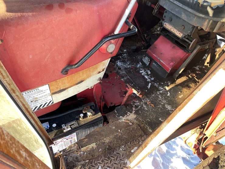 #1007-•-international-966-farmall-image-26