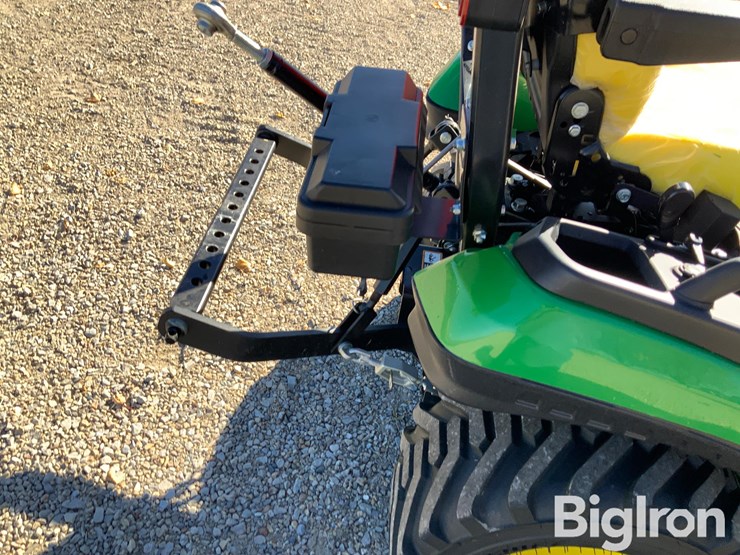 john-deere-1025r-image-16