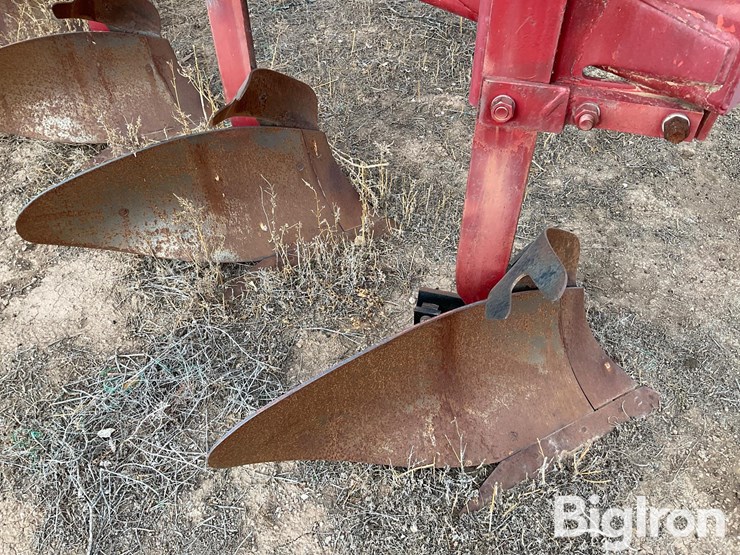 case-ih-165-image-12