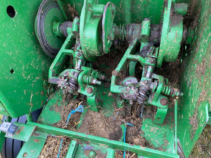 john-deere-328-image-30