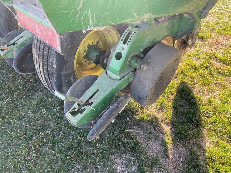 john-deere-1760-image-16