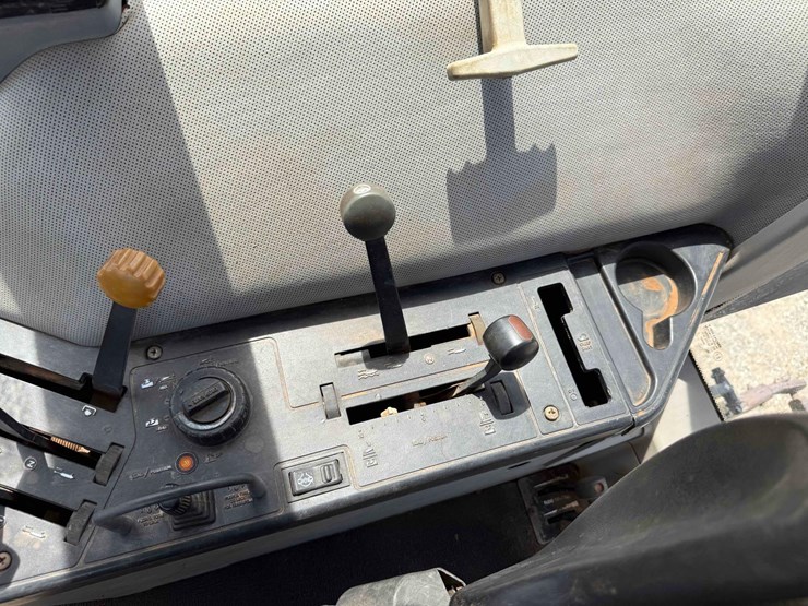 case-ih-5250-image-22